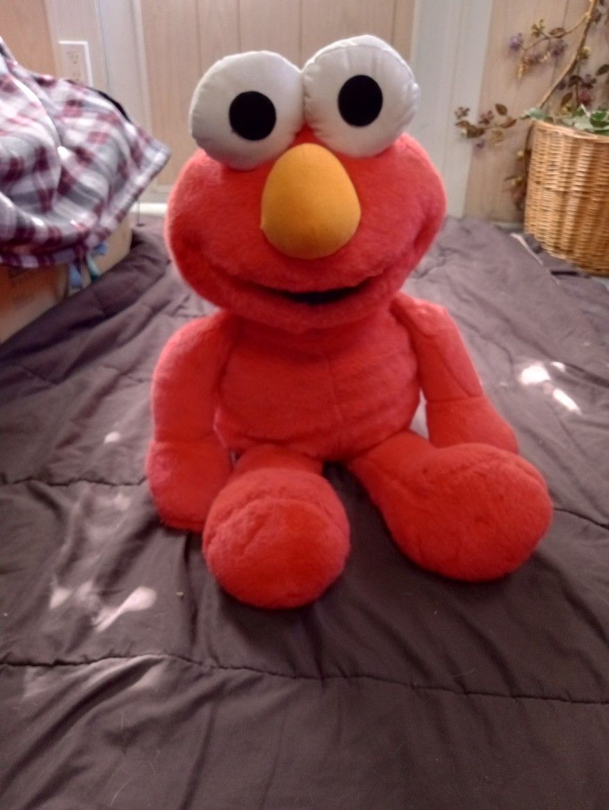 Big Elmo!!