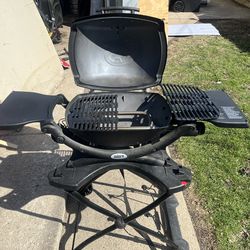 Weber portable grill cart -Black