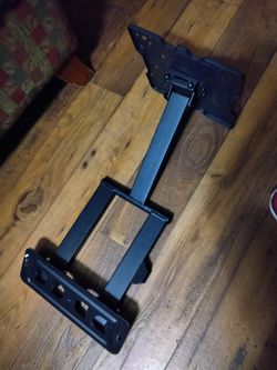 TV mount
