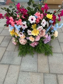 Floral arrangement (4total)
