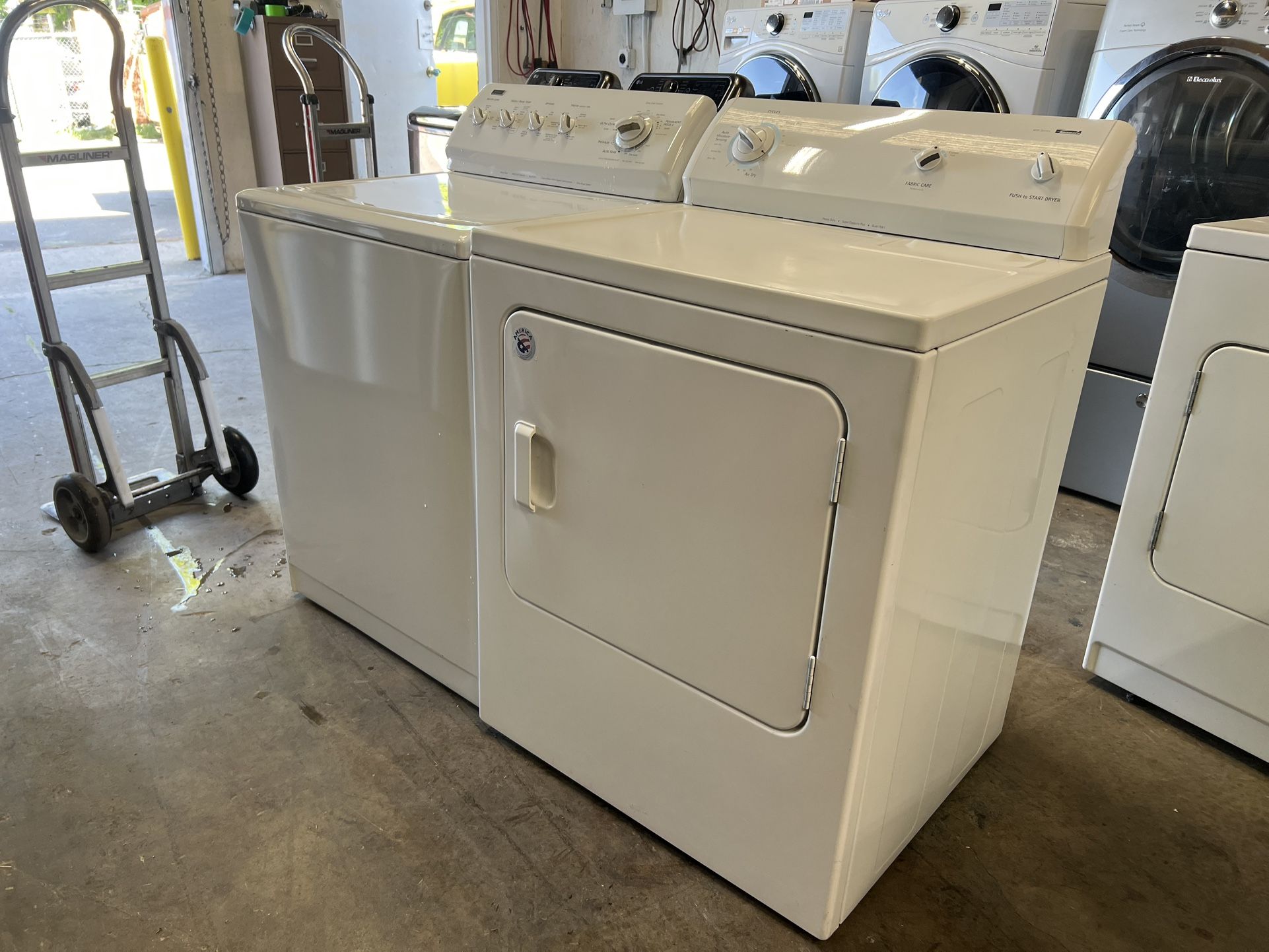 Kenmore Large Capacity Washer & Electric Dryer Set