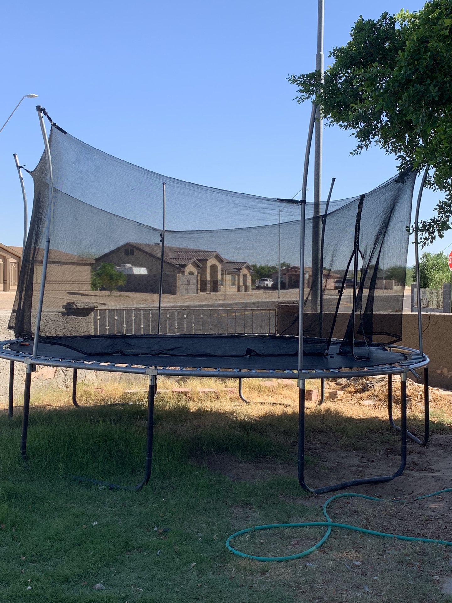 Trampoline 