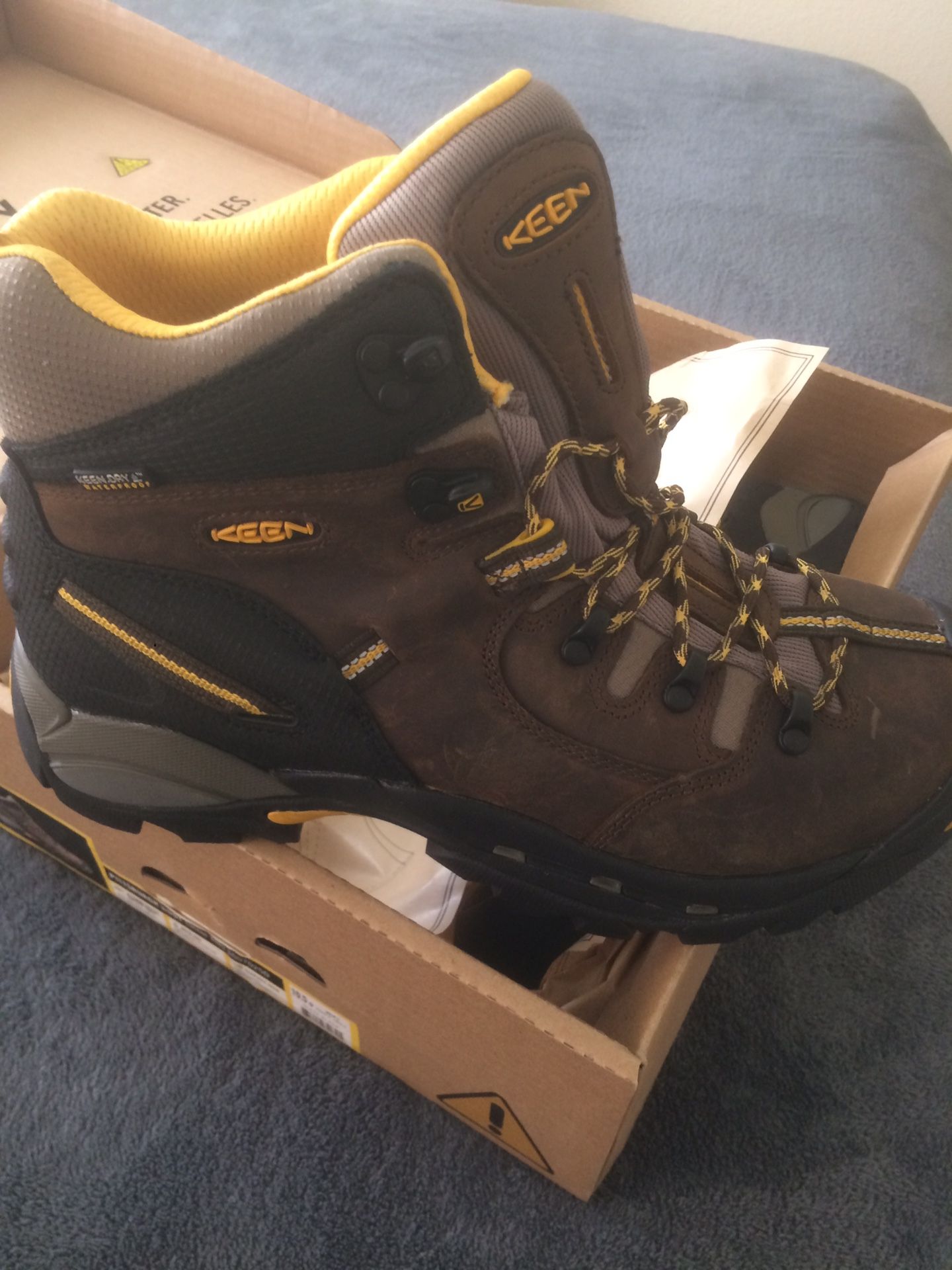 Keen work boots 10.5 new