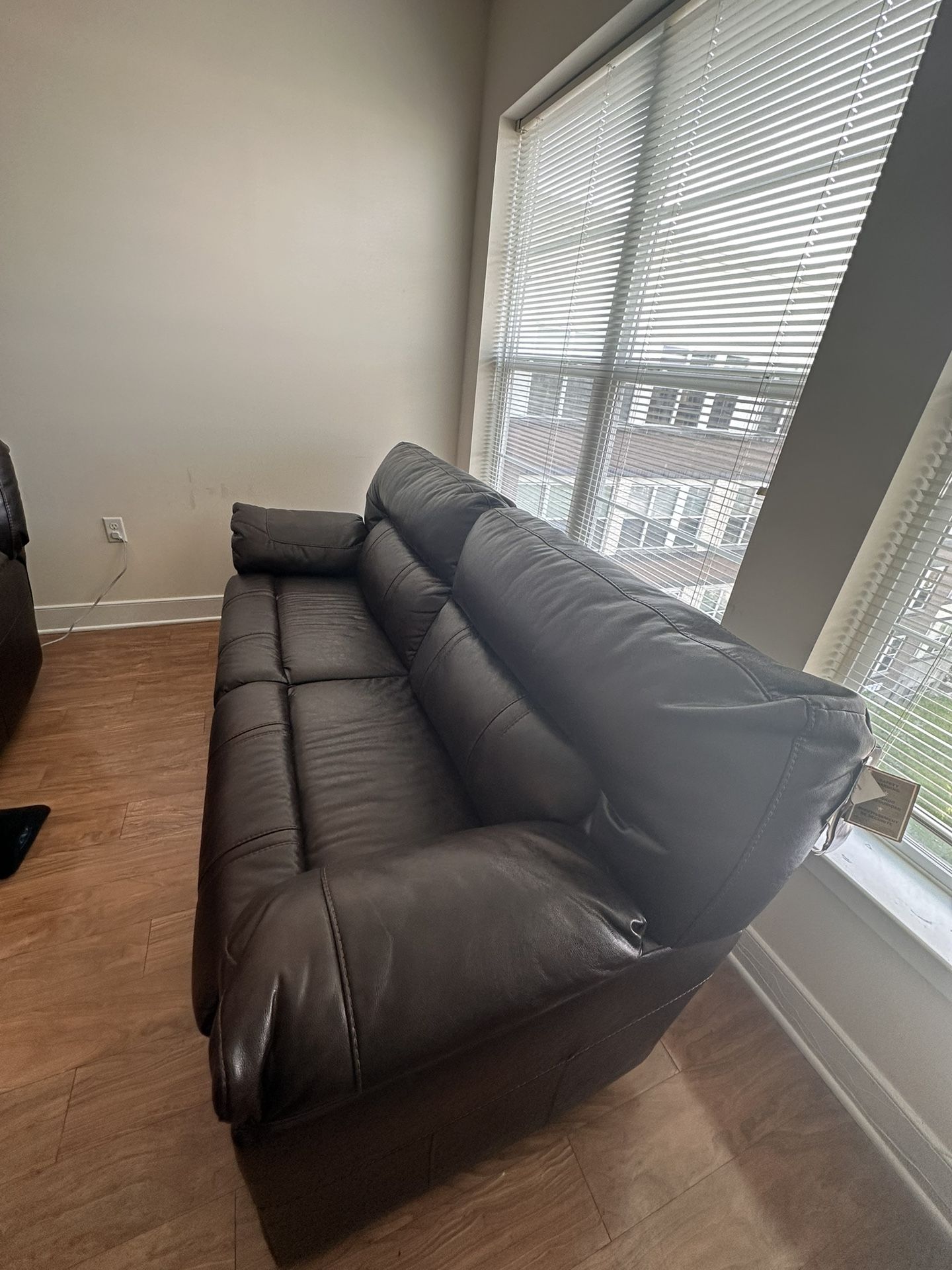 Ashley Bench-craft leather recliner