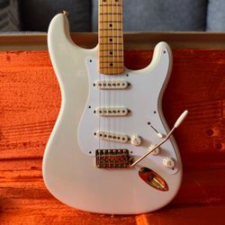 2007 Ltd Ed Fender American Vintage 1957 Commemorative Stratocaster Mary Kay White Blonde w/Custom Shop Pickups