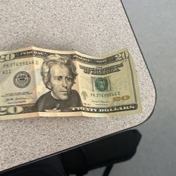 $20 USD