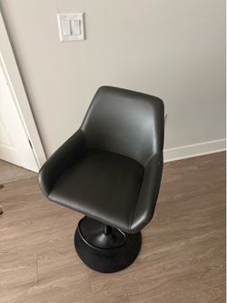 Revolving Bar Chair