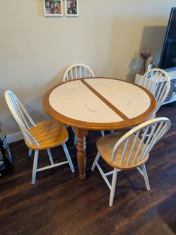 Extendable Dining Table with Chairs
