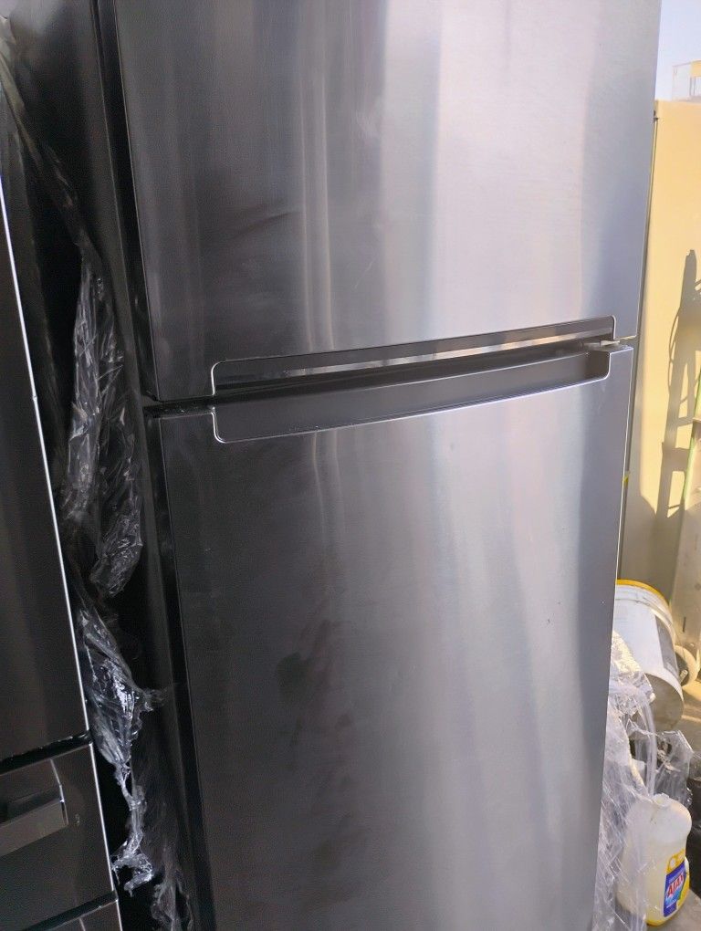WHIRLPOOL STAINLESS STEEL TOP AND BOTTOM