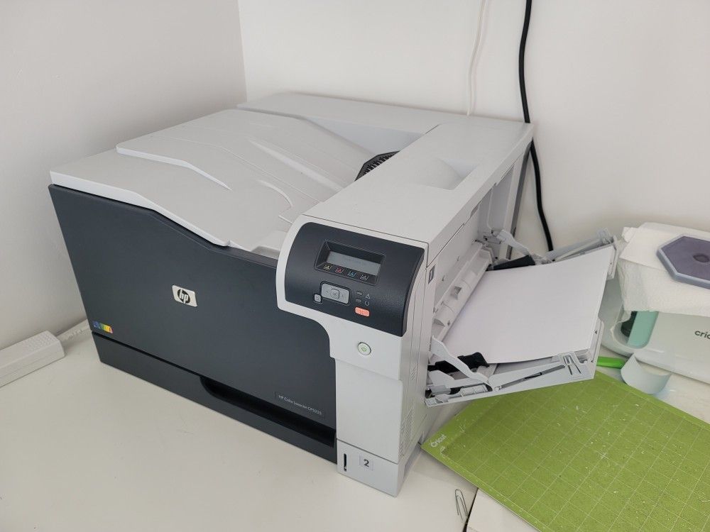 HP CP5225dn White Toner Laser Printer