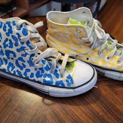 Converse Youth Hightops Size 4