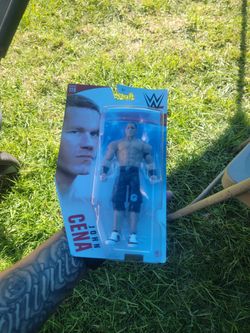 WWE WRESTLING FIGURES