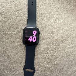 Apple Watch SE 3  Newest Model  44MM 