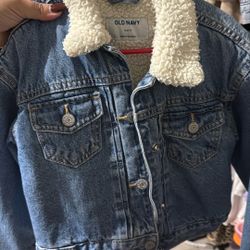 Old Navy Sherpa Jacket Size 6/7 Like New 