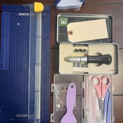 Scrapbooking/junk Journaling Tools