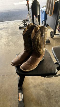 Cody James Western Boot Brown Youth Size 5.0D Cowboy/Cowgirl BBSC1877