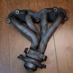 02-05 Honda civic si hatchback ep3 2.0 Stock Exhuast Header