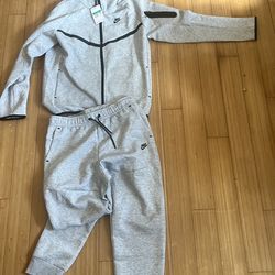 Venezuela’s Maduro NIKE Track suit Large