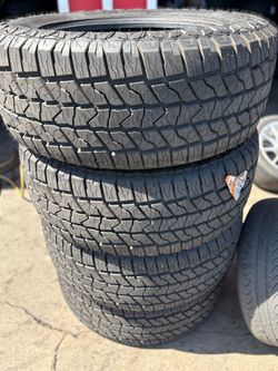 35*12.50r20 CROSSLEADR Tires Nueva con 40.000 millas de garantía