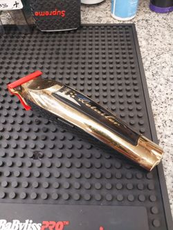Wahl ditailers 90 bucks with stand