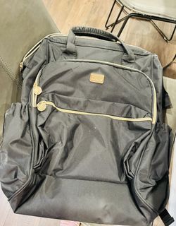 Diaper Bagpack Good Condition With Multiple Pockets