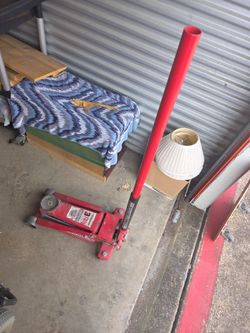 3 Ton Heavy Duty Ultra Low Profile Steel Floor Jack with Rapid Pump Quick Lift