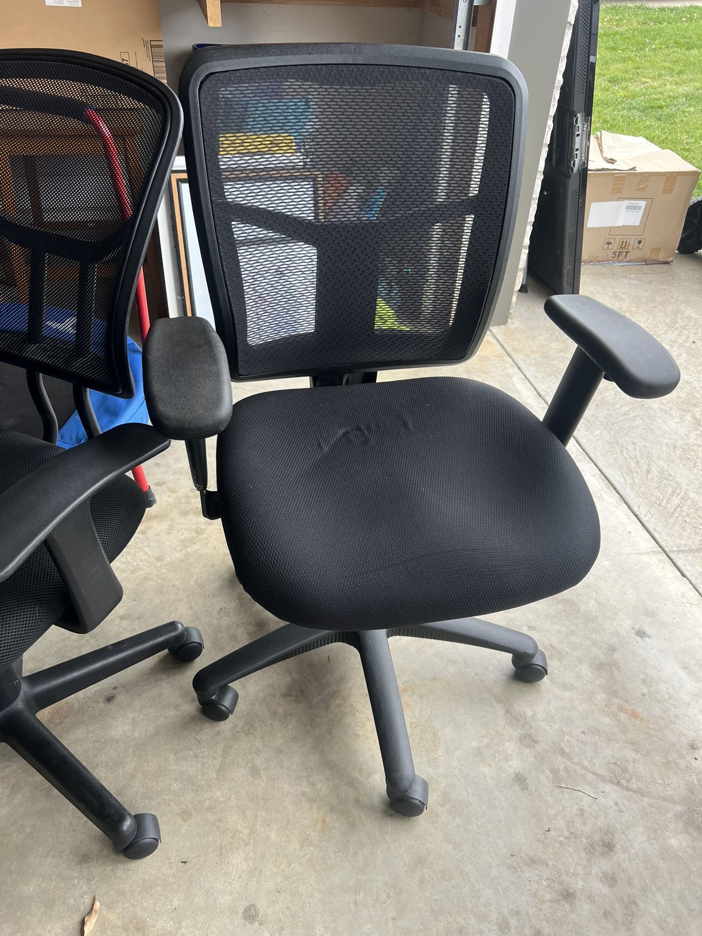 Desk Chairs