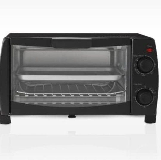 Mainstay Toaster Oven Horno Para 4rebanadas 13.26 In W X11.65 In D 8.35 In H  Brand New In The Box