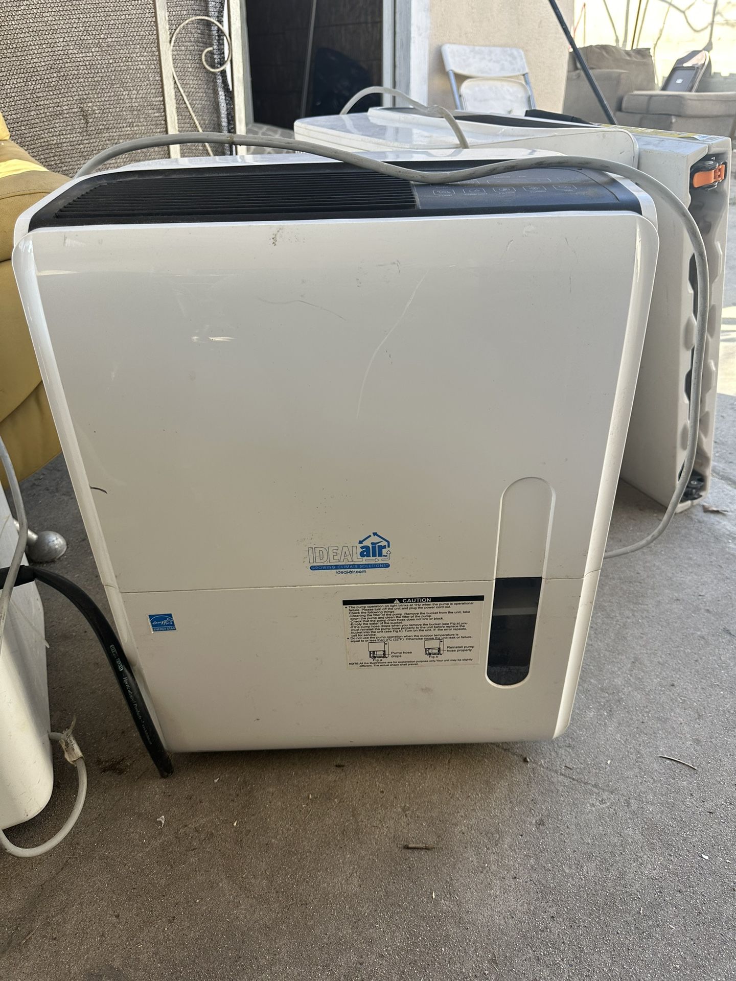 Frigidaire Dehumidifier with Hose