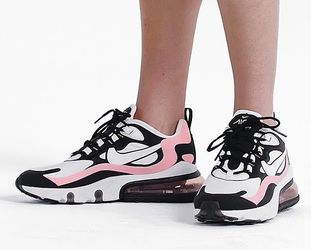 Nike Air Max 270 React 