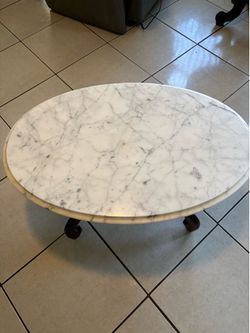 Victoria table