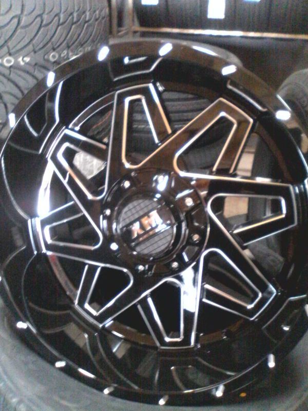 $739 RINES 20X10 NUEVOS PARA TROCAS FORD Y CHEVY