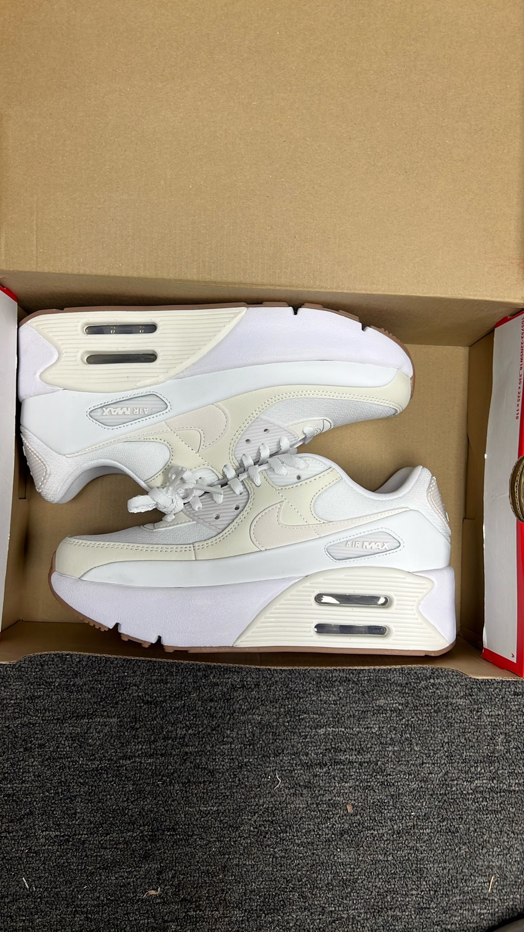 Nike Atheisure Women’s Air Max 90 LV8 Platform Sneakers 8.5