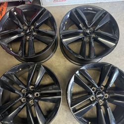 Mustang Wheels 