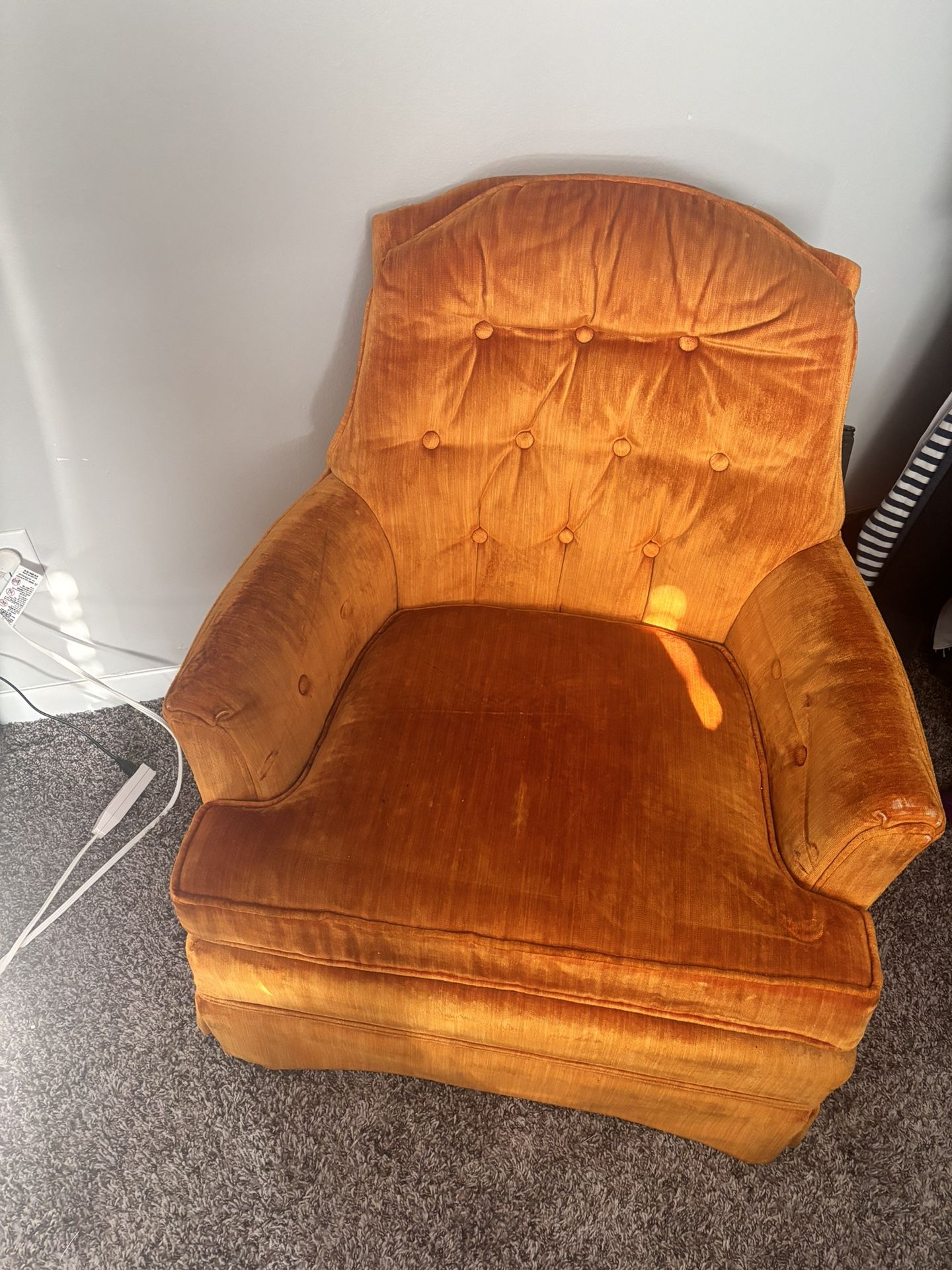 Vintage Orange Velour Accent Chair – Mid-Century Style