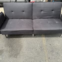 Black Futon