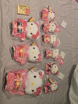 Hello Kitty Kimono all from Japan