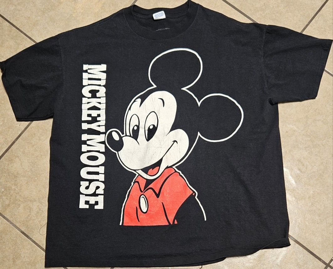 Vintage mickey mouse t-shirt