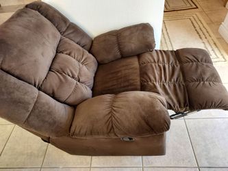 Oversized Rockin Recliner Chair