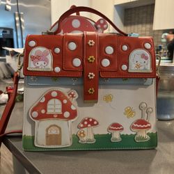 Hello Kitty Mushroom Purse