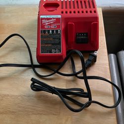 Original Milwaukee Battery Charger 