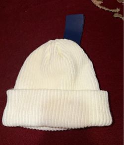 Raul’s Lauren beanie white