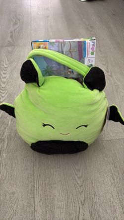 Halloween set cute Squishmallows Leap The Bat Halloween Pail Green and Lego Bldr