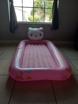 Blow up mattress