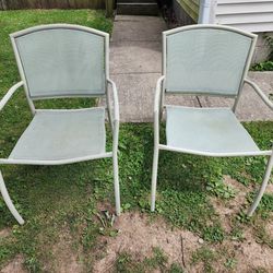 Vintage Two-piece Outdoor Patio Chairs They Are In Excellent Condition They've Been Packed Up In My Grandparents' Basement For A Long Time