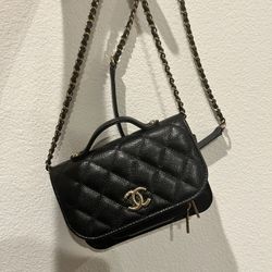 Chanel mini messenger bag