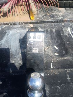 Trailer hitch/ jalon para traila