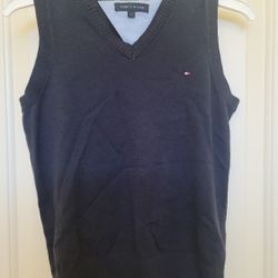 Tommy Hilfiger BOY'S vest
Youth Size 8