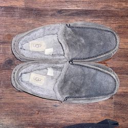 Men’s Grey Ugg Loafers 