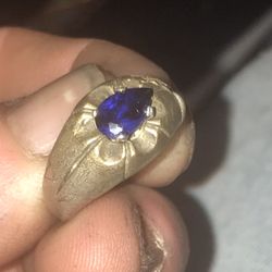 14k Gold And Tanzanite 1.5 Carat